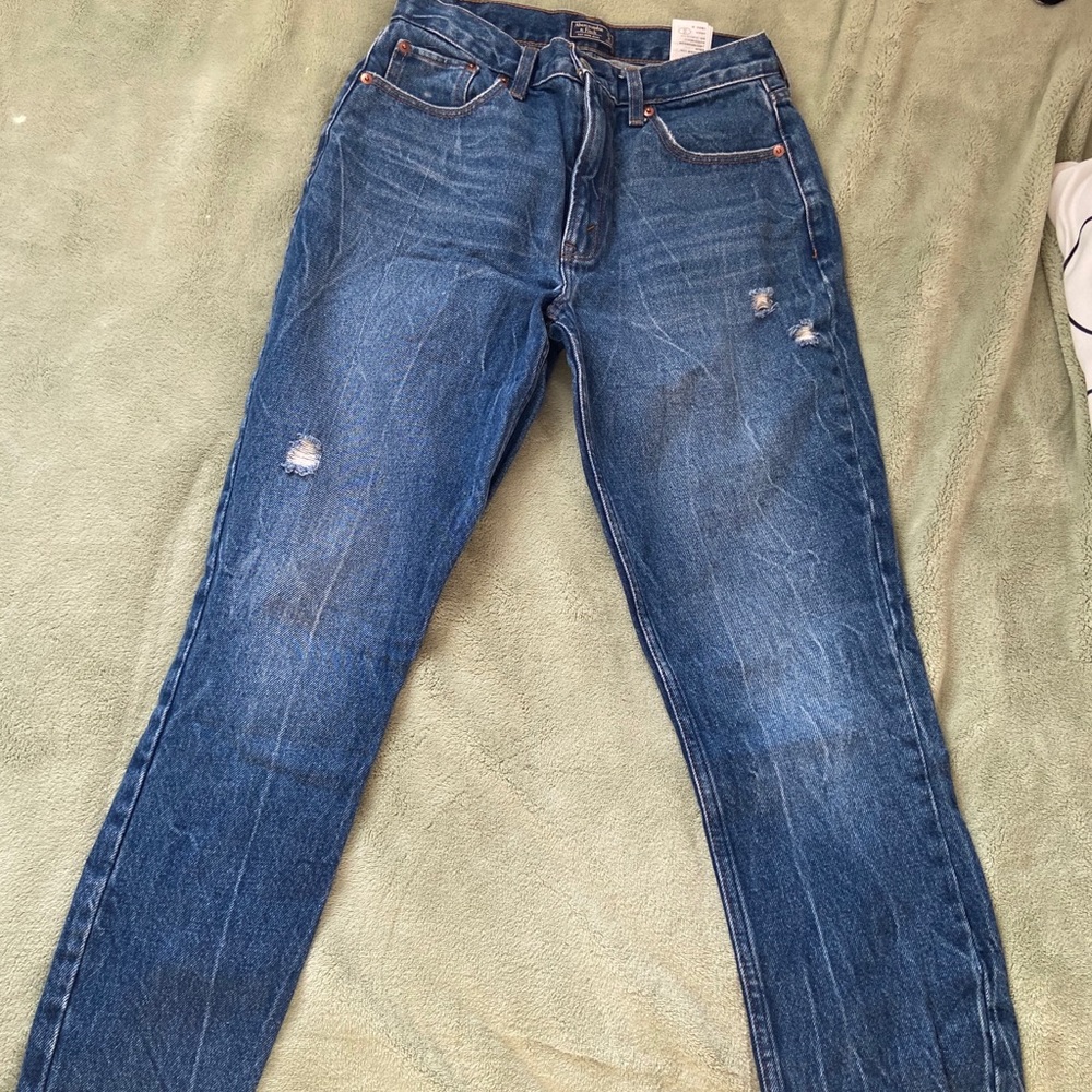 Abercrombie High Rise Mom Jeans